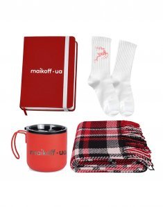 Новогодний подарочный бокс с собственным принтом «Корпоративное тепло: подарок для своих» box-nr-006/red фото