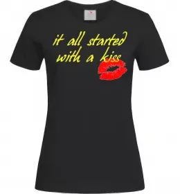 Женская футболка IT ALL STARTED WITH A KISS Черный фото