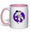 Чашка с цветной ручкой Космонавт в круглом космосе Нежно розовый фото