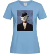 Жіноча футболка Man in a Bowler Hat Блакитний Жіноча футболка Man in a Bowler Hat Блакитний фото