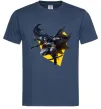 Мужская футболка Бетмен в польоті Темно-синий фото