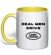 Чашка з кольоровою ручкою Real men drive Land Rover Сонячно жовтий фото