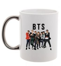 Чашка з кольоровою ручкою BTS фото та назва