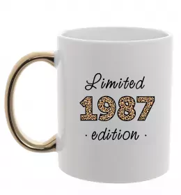 Чашка с цветной ручкой