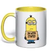 Чашка с цветной ручкой Minion I`m with stupid Лимонный фото