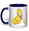 Чашка с цветной ручкой Гомер Сімпсон показує пальцем Глубокий темно-синий Чашка с цветной ручкой Гомер Сімпсон показує пальцем Глубокий темно-синий фото