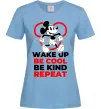 Жіноча футболка Be cool be kind Блакитний фото