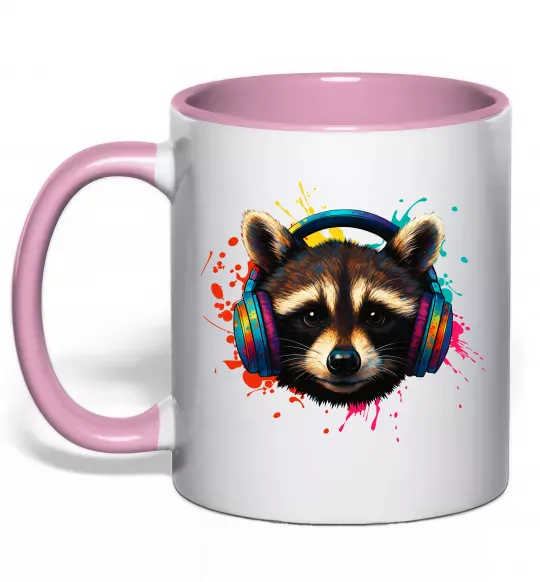 Чашка с цветной ручкой Єнот в навушниках Нежно розовый фото