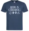 Мужская футболка Beer is coming Темно-синий фото