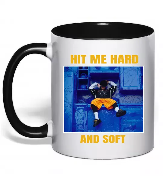 Чашка з кольоровою ручкою Hit me hard and soft Чорний фото