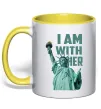 Чашка с цветной ручкой I am with her Лимонный фото