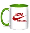 Чашка с цветной ручкой Wife just married Зеленый фото