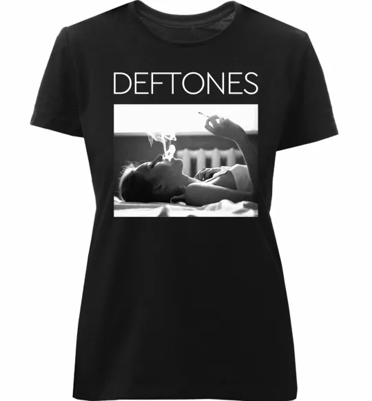 Женская премиум футболка Deftones smoking Черный фото