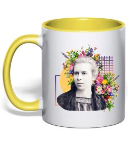 Чашка з кольоровою ручкою Леся Українка з квітами
