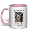 Чашка с цветной ручкой Друзі Занадто багато одягу Нежно розовый фото