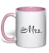 Чашка з кольоровою ручкою MRS. Ніжно рожевий фото