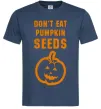 Мужская футболка dont eat pumpkin seeds Темно-синий фото