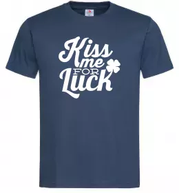 Чоловіча футболка Kiss me for luck Темно-синій фото