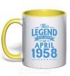 Чашка с цветной ручкой This Legend was born in April 1958 Солнечно желтый фото