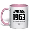 Чашка з кольоровою ручкою Vintage 1963 and still looking good Ніжно рожевий фото