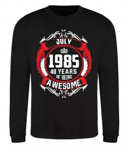 Свитшот July 1985 40 years of being Awesome Черный фото