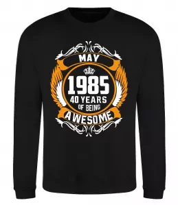 Свитшот May 1985 40 years of being Awesome Черный фото