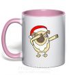 Чашка з кольоровою ручкою Dabbing Christmas pug Ніжно рожевий фото