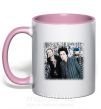 Чашка з кольоровою ручкою Green Day group Ніжно рожевий фото