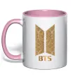 Чашка с цветной ручкой BTS gold logo Нежно розовый Чашка с цветной ручкой BTS gold logo Нежно розовый фото