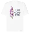 Футболка Оверсайз Teach with all your heart Белый фото