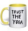 Чашка з кольоровою ручкою Trust the yoga Сонячно жовтий фото