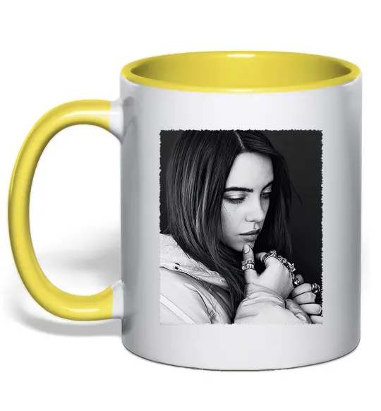 Чашка с цветной ручкой Billie Eilish bw Лимонный фото