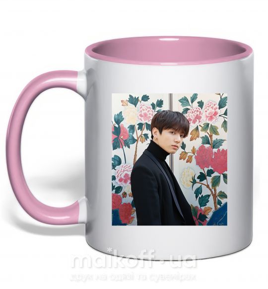 Чашка с цветной ручкой Чонгук БТС Нежно розовый фото