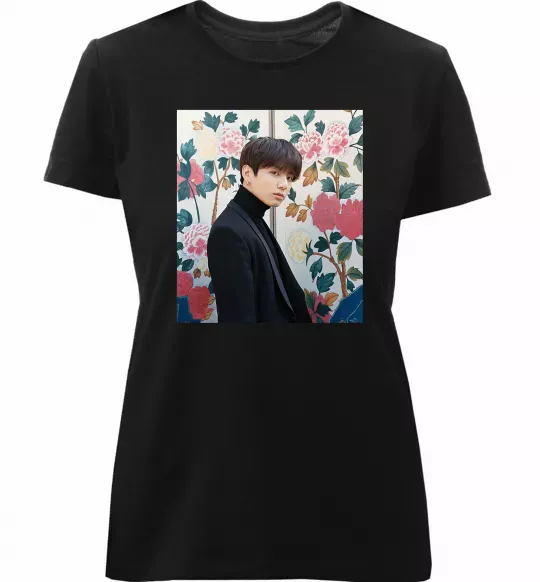 Жіноча преміум футболка Чонгук БТС Чорний фото